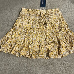 Women’s Yellow Flowy Skirt